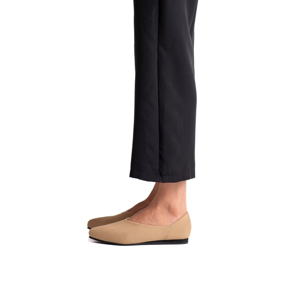 WAPS Women Camel Mustard Yellow Slip-On Flats, Cushioned Lightweight Flats,Size9 - Picture 3 of 11